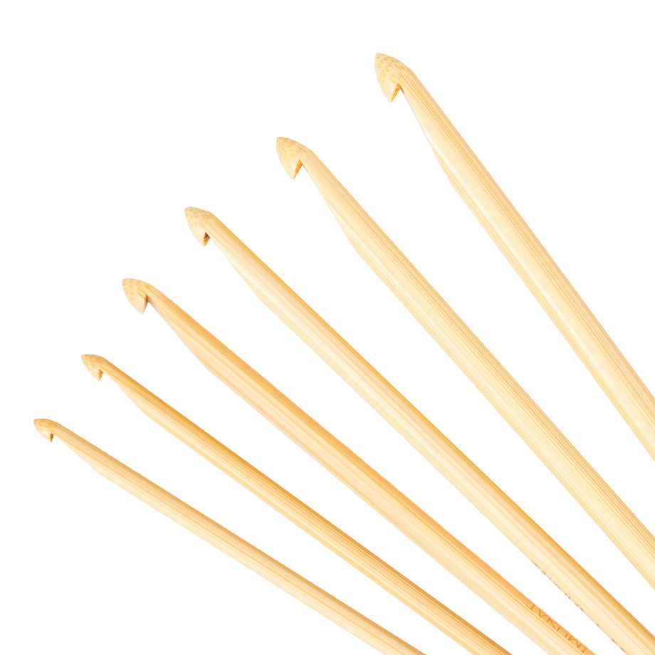 Bamboo Crochet Hook “Takumi®” F (3.75mm) | Clover – Clover USA
