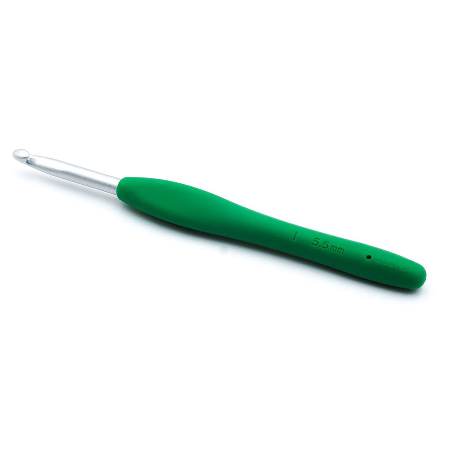 Amour Crochet Hook - 3.25mm From Clover - Knitting and Crocheting
